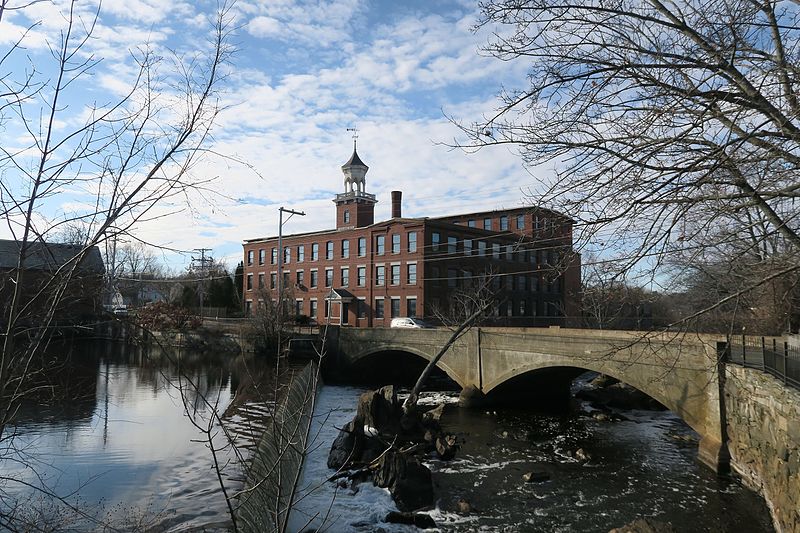 File:Old Talbot Mills, November 2016, Billerica MA.jpg