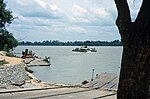 Thumbnail for File:Pahang River Malaya August 1964 01.jpg