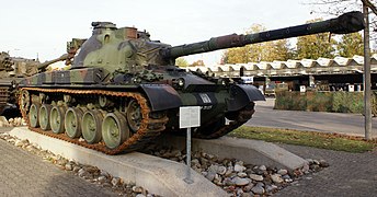 Char 68/88 exposé au musée de blindés sur la place d'armes de Thoune.