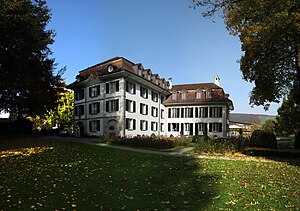 Парк-отель Schloss Hünigen Wiese.jpg