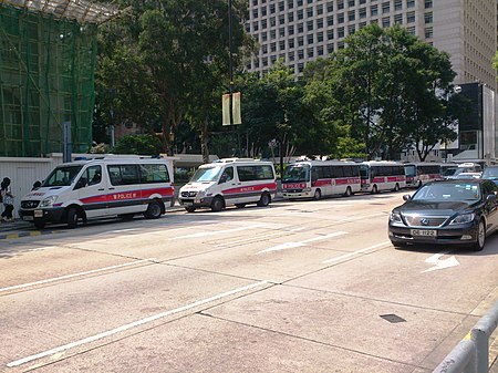 Tập_tin:Police_cars_on_Chater_Road_on_2014-10-13.JPG