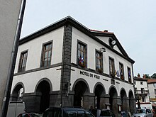 L'hôtel de ville.