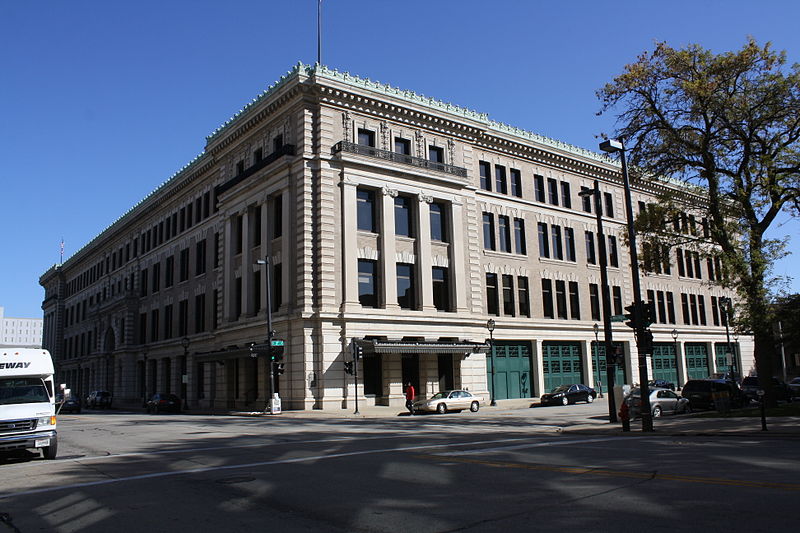 File:Public Service Building Milwaukee Wisconsin.jpg