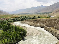 La Kokcha dans le Badakhshan sert de frontière naturelle interne.