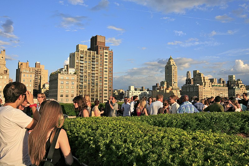 File:Rooftop Bar, Metropolitan Museum Of Art (5894065780).jpg