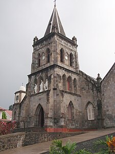 Cathédrale de Roseau.jpg