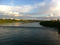 نمایی از رودخانه سسکچوان از روی پل راه آهن سسکتون