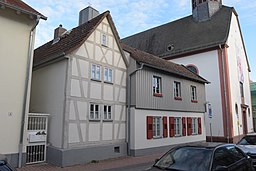 Schwalbach Taunusstraße 2 Fachwerkwohnhaus