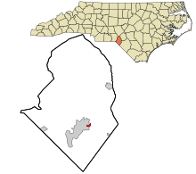 Eingebaute und nicht eingetragene Gebiete in Schottland, North Carolina, East Laurinburg hervorgehoben.svg