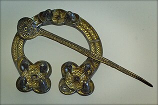 La broche Rogart, VIIIe siècle.