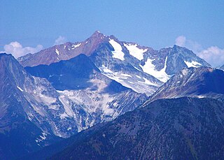 <span class="mw-page-title-main">Skihist Mountain</span> Mountain in British Columbia, Canada