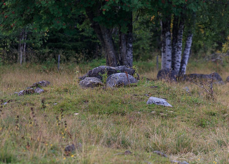 File:Stensättning kyrkås2.jpg