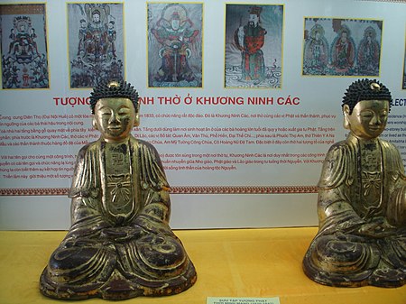 Tập_tin:Tượng_thờ_ở_Khương_Ninh_Các.JPG