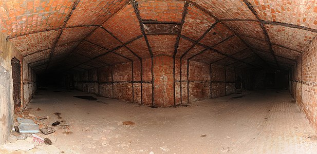 Abri-caverne near the Roppe fortifications (90° panoramic).