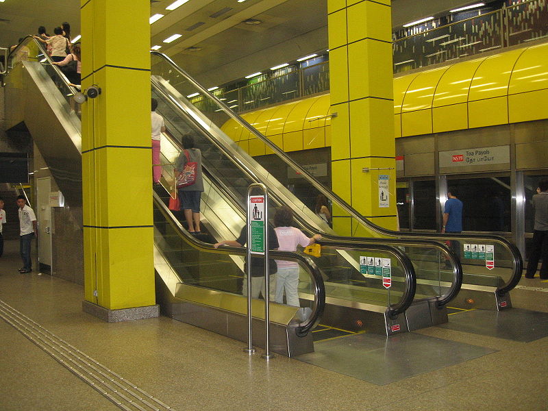 File:Toa Payoh MRT.JPG