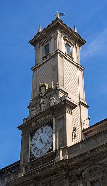 File:Torre del Comune, Palazzo Giureconsulti, Milan.jpg