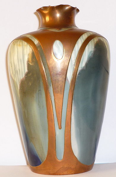 File:Vase Rosenthal, Art-nouveau, vers 1900, h. 18 cm..JPG