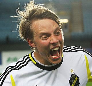 <span class="mw-page-title-main">Viktor Lundberg</span> Swedish footballer