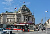 English: The Volkstheater Vienna was built in 1889 according to a design of the architect studio Fellner & Helmer. Deutsch: Das Volkstheater wurde 1889 nach Plänen des Architekturbüros Fellner & Helmer errichtet.