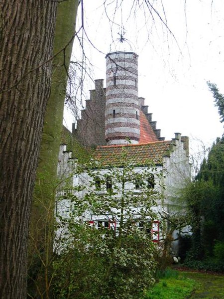 File:Zedelgem Prof. Nelisstraat 6 - 132863 - onroerenderfgoed.jpg