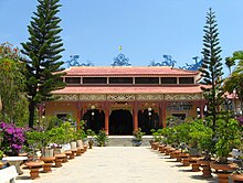 Mănăstirea Zen Van Hanh Da Lat 05.jpg