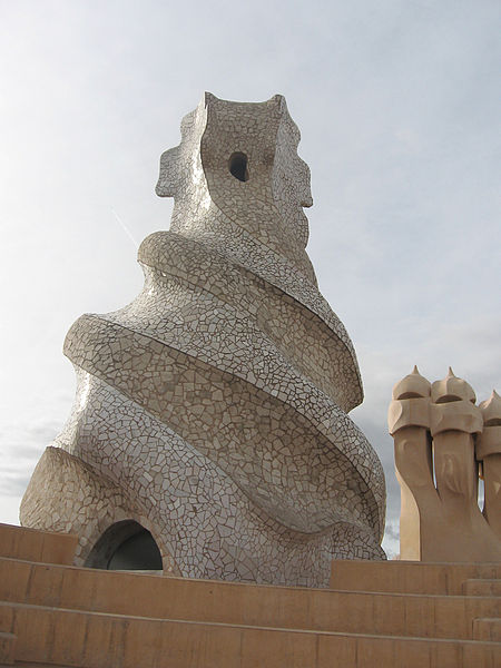 File:«Casa Milà» (4).jpg