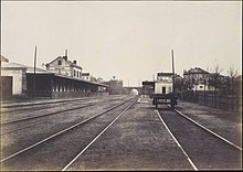 Foto da estação Enghien-les-Bains em 1855.