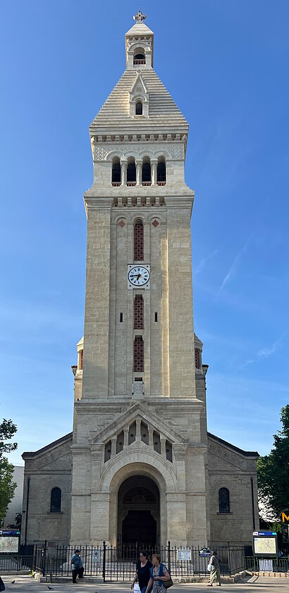 Comment aller à Église Saint-Pierre-de-Montrouge en transport en commun - A propos de cet endroit