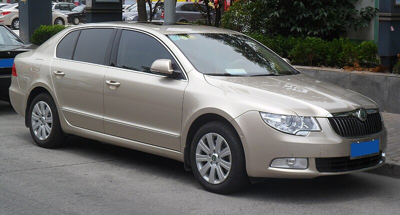 File:Škoda Superb II China 2012-06-16.jpg