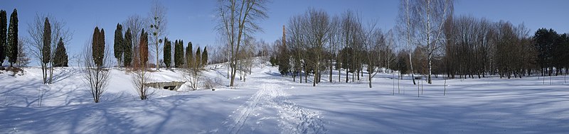 File:Меморіал Слави взимку - panoramio.jpg