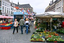 The market at Grote Markt 026 Algemene warenmarkt - market in Grote Markt, Breda, Netherlands.jpg