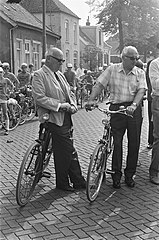 12e Tour de Oude Jan voor jongens, start in Velp, Bestanddeelnr 924-7054.jpg
