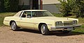 Una Oldsmobile Toronado del 1977