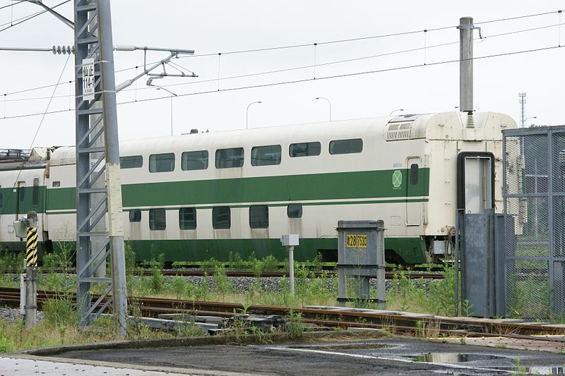 File:200 249-5 H5 Sendai General Shinkansen Depot 20080726.jpg