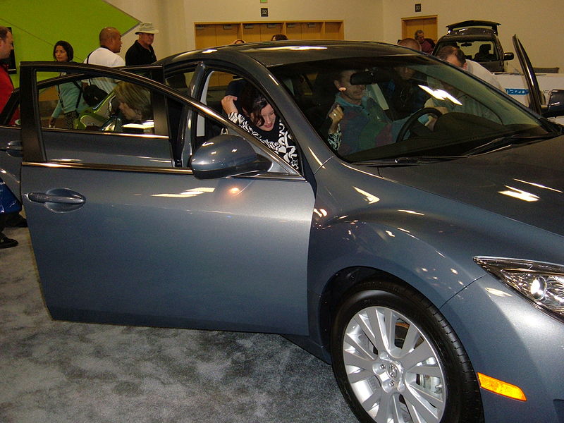 File:2010 gray Mazda 6 side.JPG