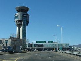Aéroport Jean Lesage.jpg