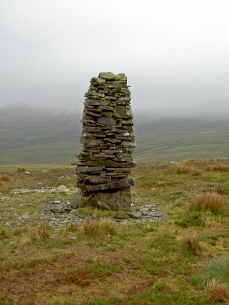 File:A "pile of stones" - geograph.org.uk - 568639.jpg