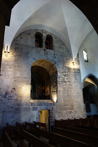 File:Abtei Saint Maurice Turm.jpg