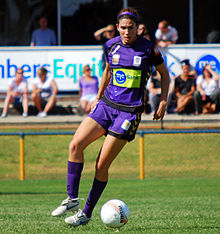 Singer in action for W-League side Perth Glory in 2010. Alexsinger glory.JPG