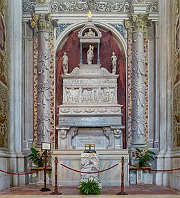 Autel de la cathédrale Saint-Apollonios nouveau Brescia.jpg