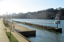 Ancienne écluse de Cuire, sur la Saône.