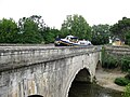 Anjodi crossing the aqueduct at pont Canal de la Cesse