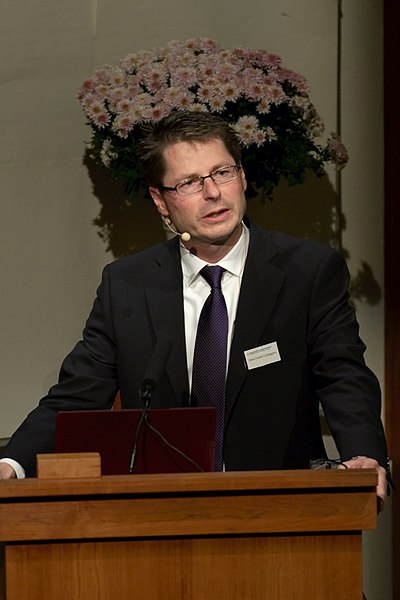 File:Announcement Nobelprize MedPhys 2011-DSC 1862.jpg