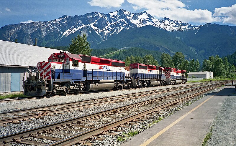 File:BC Rail 759 (SD40-2) 756 (SD40-2) 4642 (Dash 9-44CW) at Pembertron BC 25-Jun-1995.jpg