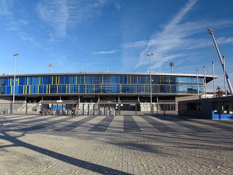 File:BS Eintracht Stadion.JPG