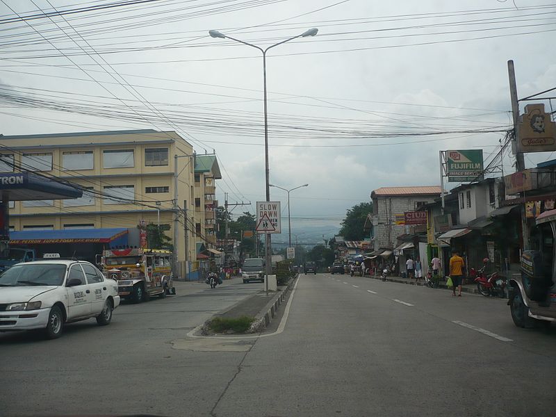 File:BatasanSanMateoRoad.jpg