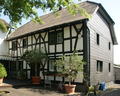 Former courtyard with a two-storey half-timbered building ("Pitteschhof")