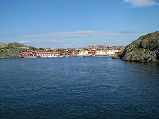 Bleket, as seen from Mossholmens marina.jpg