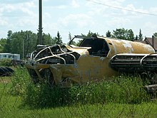 Bolingbroke in a Manitoba junkyard, 2006