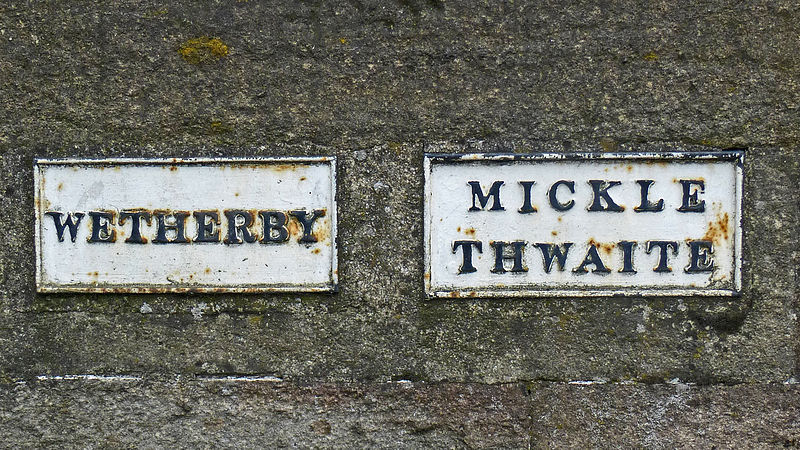 File:Boundary between Wetherby and Micklethwaite, in the middle of Wetherby Bridge (Taken by Flickr user 6th July 2014).jpg